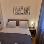Robinson House Duje Pašman