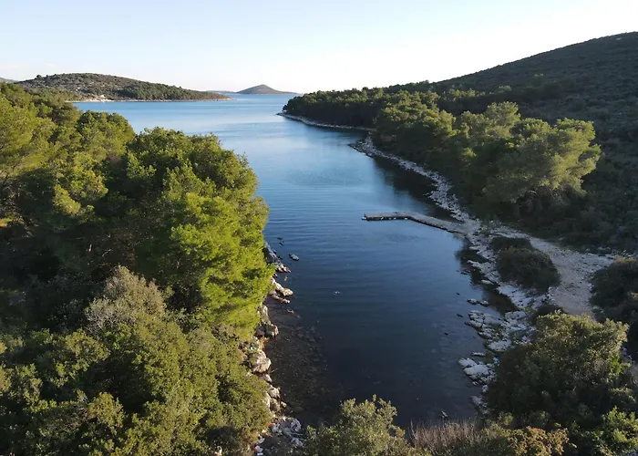 Dom wakacyjny Robinson House Duje